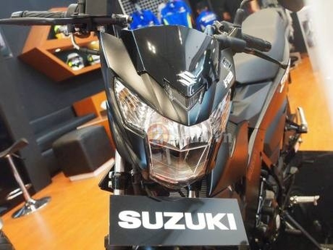 Suzuki Satria F150 Fi 2017 ban dac biet 
